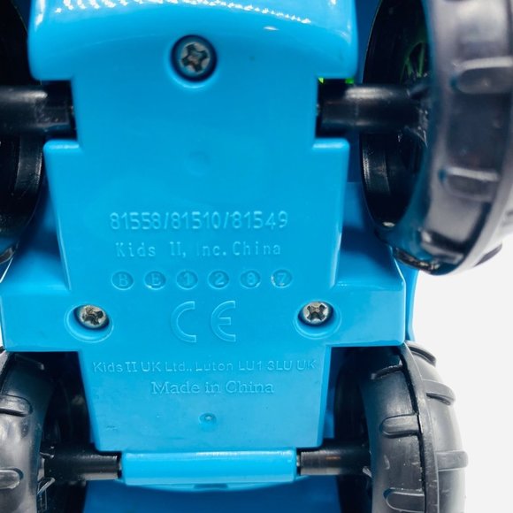 Oball Rattle & Roll Sports Race Cars (Lot of 2) Toddler Preschool Easy Grasp - Picture 6 of 7